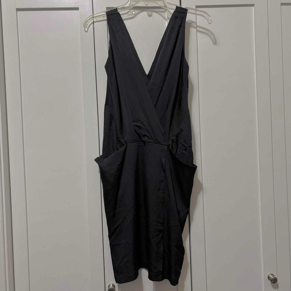 Diane Von Furstenberg Elegant Black Plunge Mini Dress